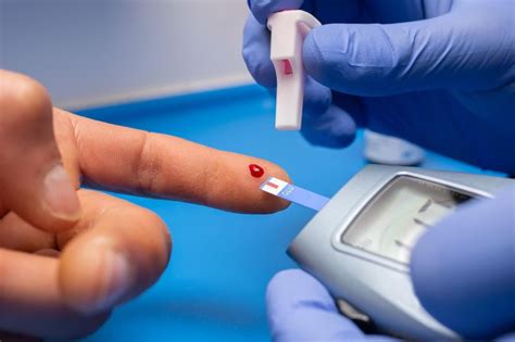 blood does not form a drop for glucose test|blood glucose check mistakes.